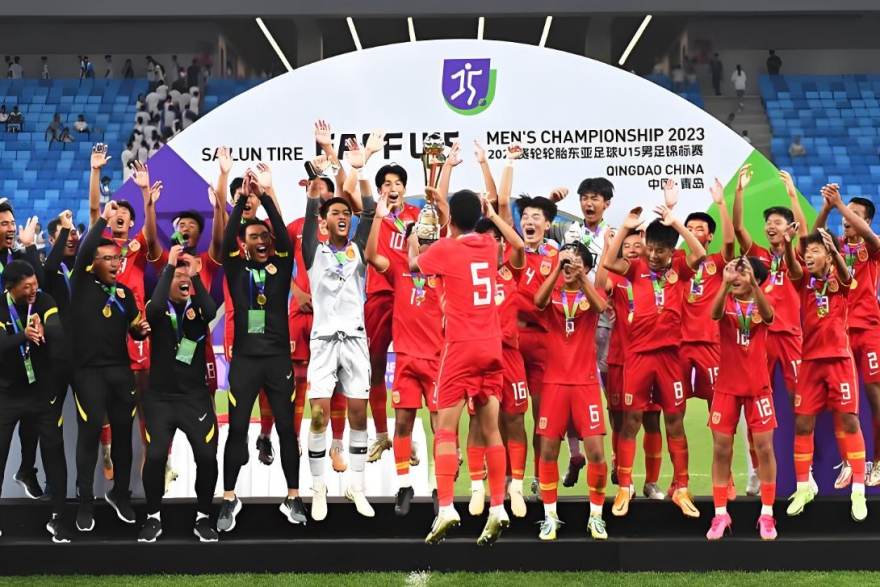 英超争冠焦点战前瞻：曼城主场迎战阿森纳