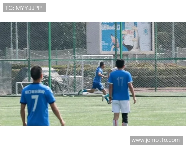 足球通视频全方位解析赛事精彩瞬间助你成为足球专家